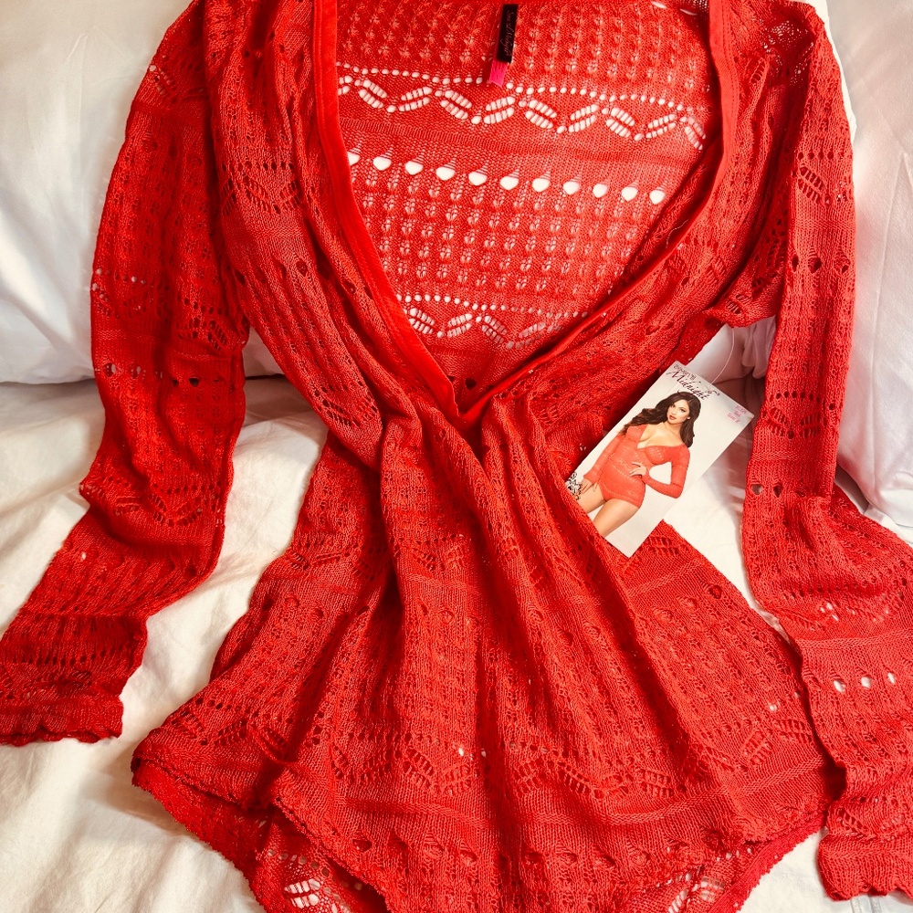 BNWT Seven Till Midnight sexy long sleeved romper